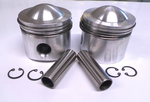 GPM PISTONS 600CC TWIN +.040 SOLD IN PAIRS ONLY